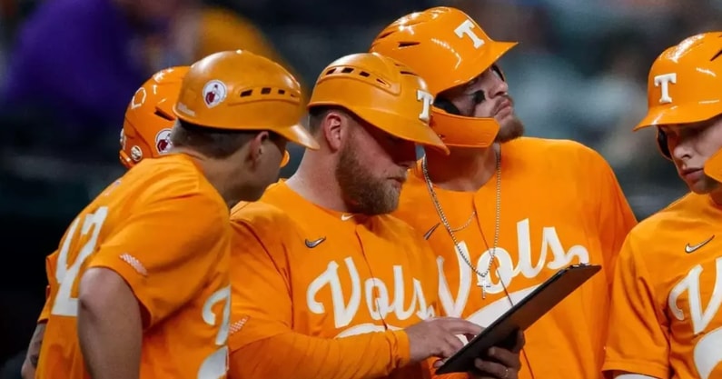 Josh Elander, Tennessee Athletics